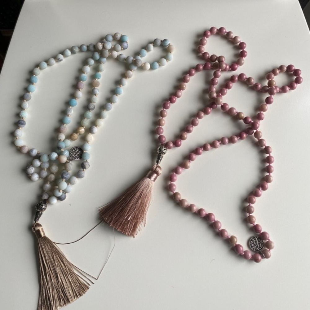 Natural Stone Knotted
Necklace